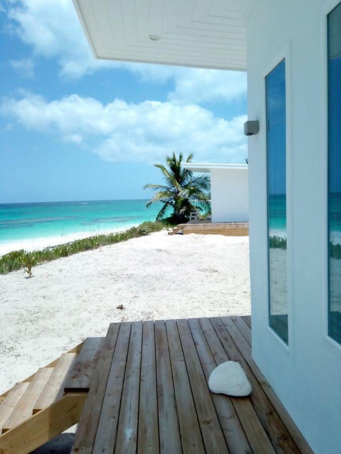 Mika'S Resort Governors Harbour Exterior foto